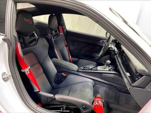 Used 2025 Porsche 911 GT3 RS image 27