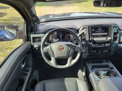 Used 2024 Nissan Titan PRO-4X w/ Pro-4x Convenience Package AWD/4WD image 24