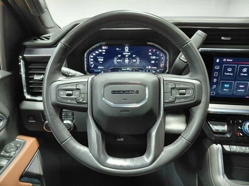 Used 2025 GMC Sierra 2500 Denali Ultimate image 42