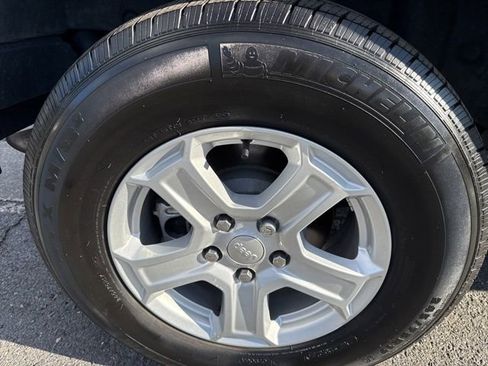 Used 2021 Jeep Wrangler Unlimited Sport image 8