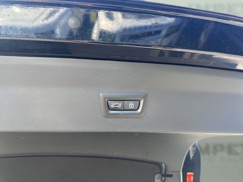 Used 2022 BMW X4 xDrive30i w/ M Sport Package 2 image 32