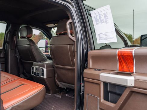 Used 2022 Ford F250 King Ranch image 17