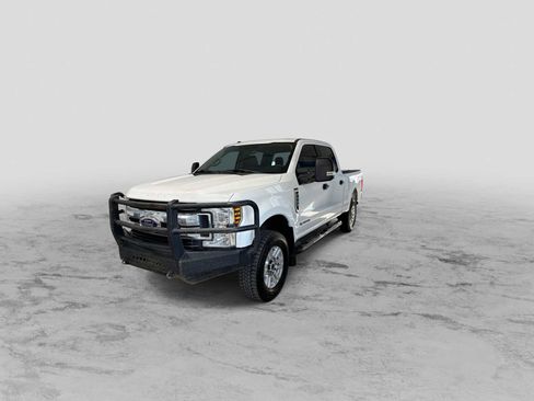 Used 2018 Ford F250 XLT image 4