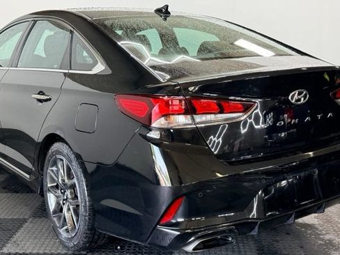 Used 2018 Hyundai Sonata Limited FWD image 9