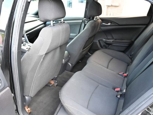 Used 2018 Honda Civic EX image 12