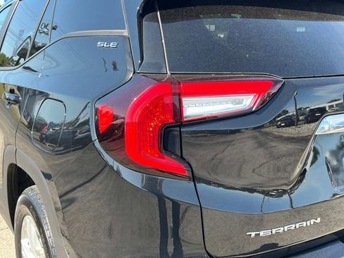Used 2023 GMC Terrain SLE w/ LPO, Floor Liner Package FWD image 13