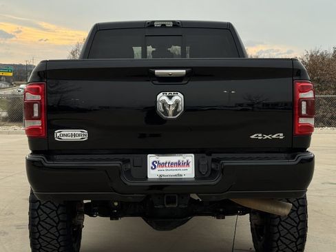 Used 2022 RAM 2500 Limited image 5