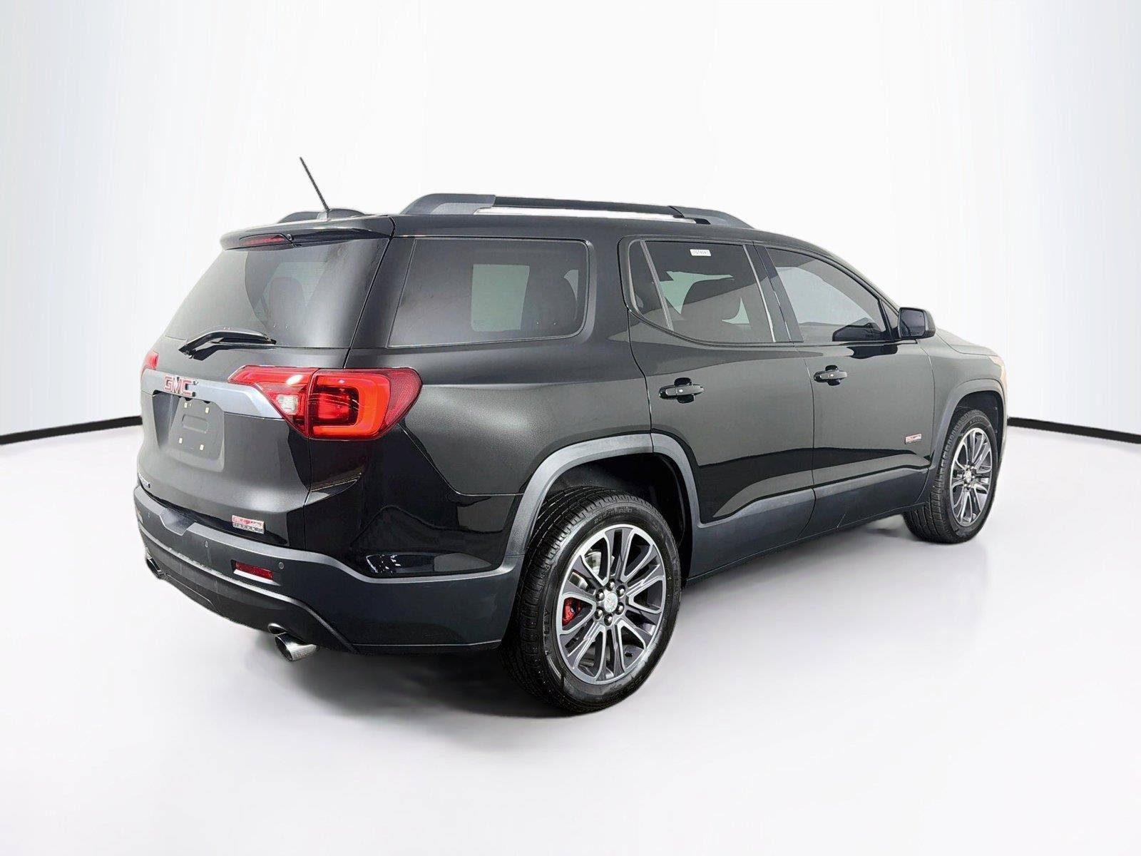 Used 2019 GMC Acadia SLT AWD/4WD image 11