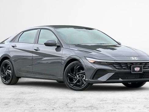New 2026 Hyundai Elantra Sport FWD image 2