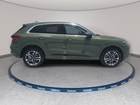 Certified 2025 Audi Q5 Premium w/ Premium Plus AWD/4WD image 4