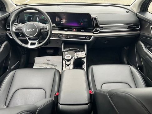 Certified 2025 Kia Sportage EX w/ EX Premium Package image 12