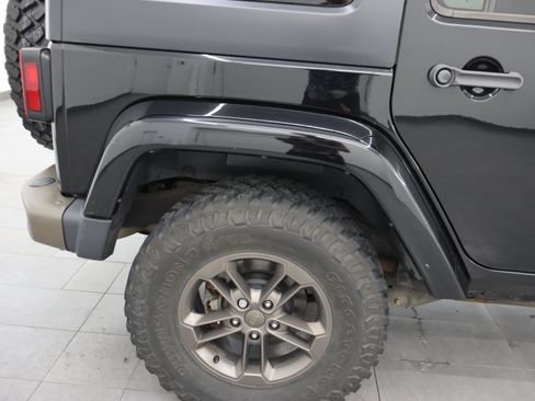 Used 2016 Jeep Wrangler Unlimited Sahara AWD/4WD image 24