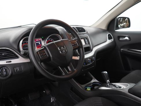 Used 2019 Dodge Journey SE AWD/4WD image 25