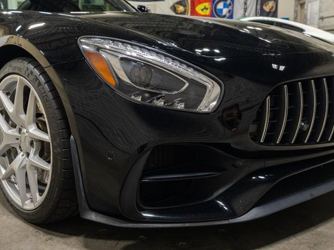 Used 2019 Mercedes-Benz AMG GT Coupe image 21