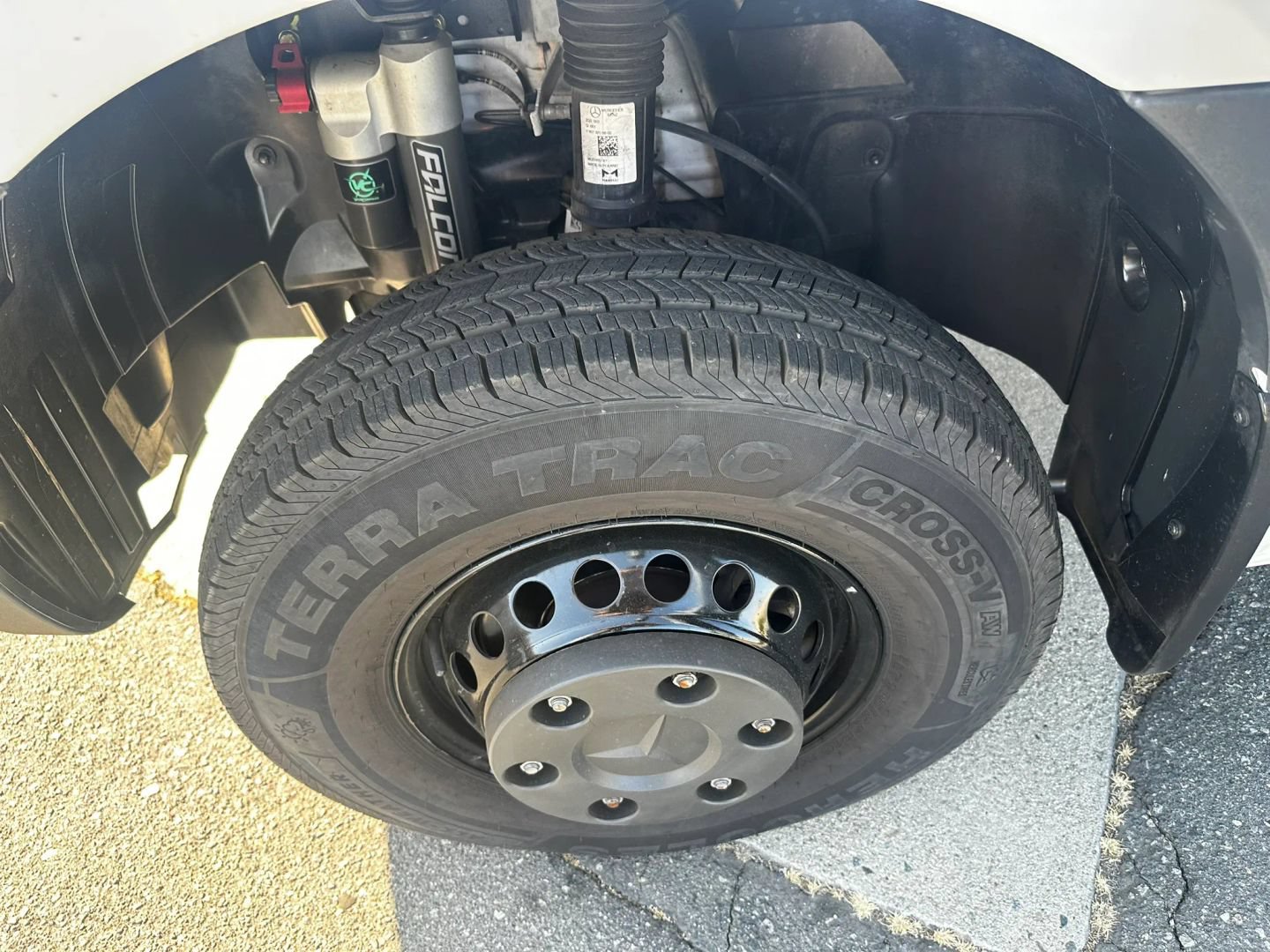 Used 2023 Mercedes-Benz Sprinter 3500 w/ Acoustic Package image 41