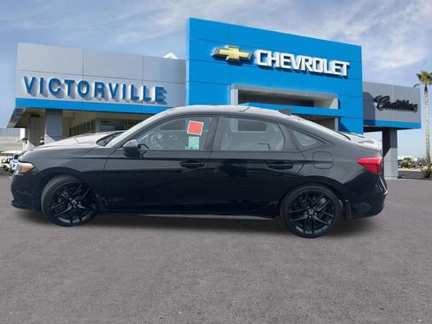 Used 2023 Honda Civic Sport image 6