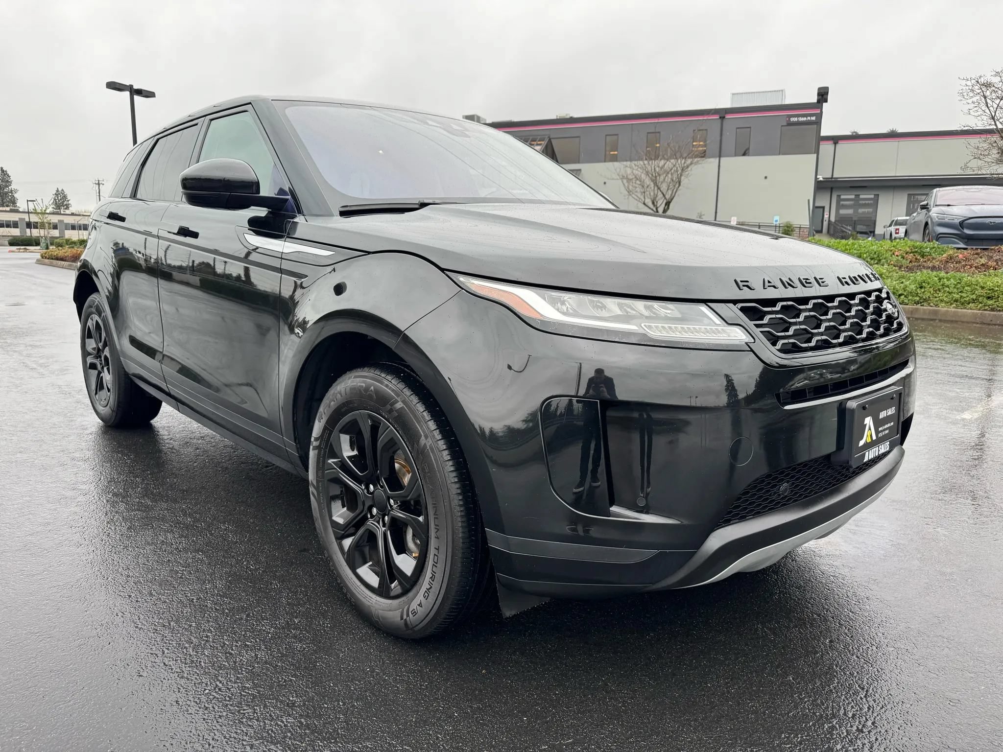 Used 2020 Land Rover Range Rover Evoque S AWD/4WD image 2