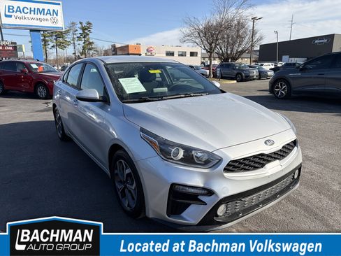 Used 2019 Kia Forte LXS image 1
