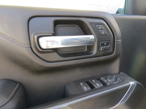 Certified 2021 GMC Sierra 2500 AT4 w/ Gooseneck/5TH Wheel Package AWD/4WD image 19