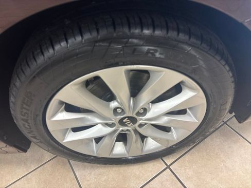 Used 2016 Kia Optima EX w/ Premium Package FWD image 31