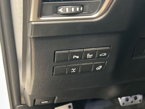 Used 2016 Lexus NX 200t F Sport image 27