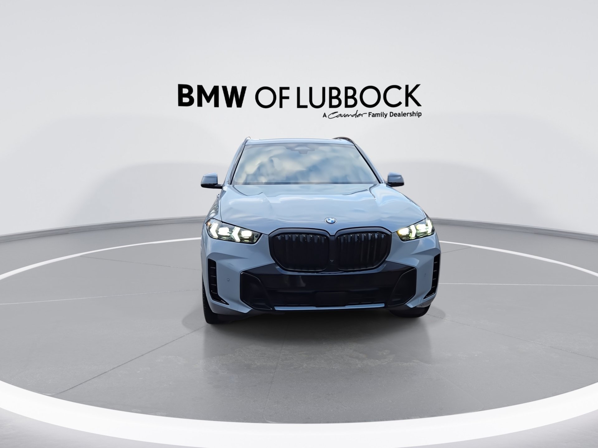 Used 2024 BMW X5 xDrive40i w/ M Sport Package AWD/4WD image 3