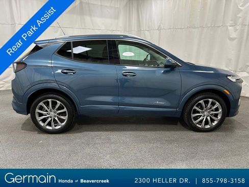 Used 2025 Buick Encore GX Avenir w/ Avenir Convenience Package image 10