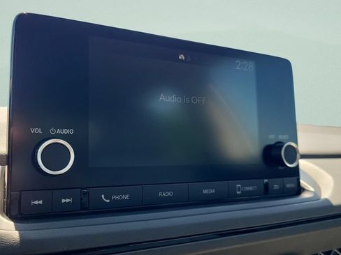 Used 2023 Honda Accord LX image 18