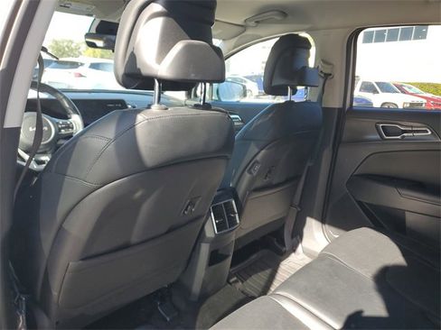 Certified 2023 Kia Sportage EX image 8