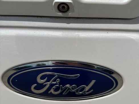 Used 2015 Ford F150 Lariat RWD image 26
