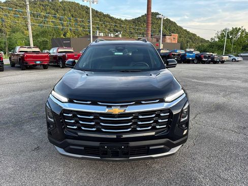 Used 2025 Chevrolet Equinox LT w/ Convenience Package II AWD/4WD image 8