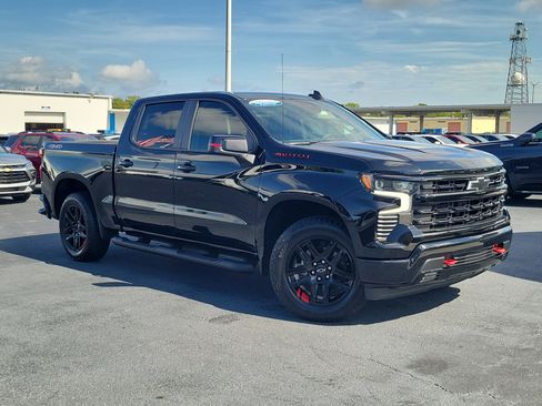 Used 2024 Chevrolet Silverado 1500 RST w/ Redline Edition AWD/4WD image 32