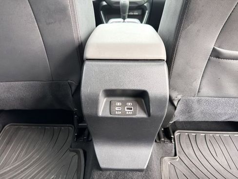 Used 2024 Subaru Crosstrek 2.0i Premium image 22