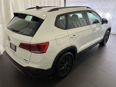 Used 2022 Volkswagen Taos S w/ IQ Drive S Package image 9