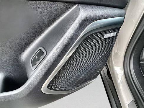 New 2026 Buick Enclave Sport Touring w/ Power Package FWD image 24