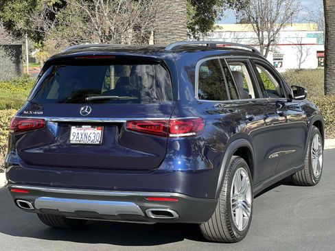 Used 2022 Mercedes-Benz GLS 450 4MATIC SUV - WARMTH & COMFORT image 20