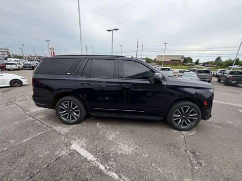 Used 2023 Cadillac Escalade Sport AWD/4WD image 8