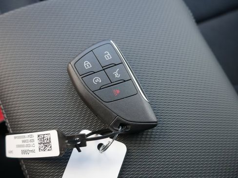 New 2025 Chevrolet Equinox LT w/ Convenience Package II image 29