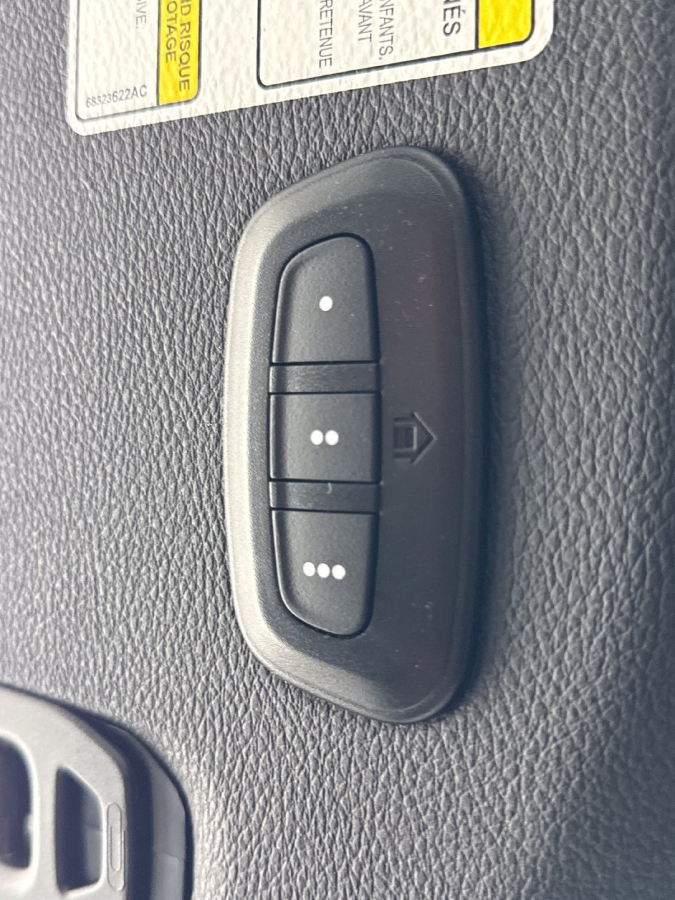 Used 2023 Jeep Wrangler Sport AWD/4WD image 28