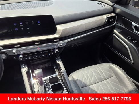Used 2024 Kia Telluride EX X-Line AWD/4WD image 17