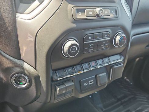 Used 2026 Chevrolet Silverado 1500 Custom RWD image 17
