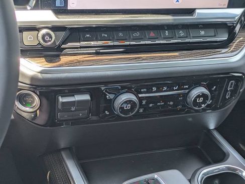 New 2026 Chevrolet Silverado 1500 RST AWD/4WD image 22
