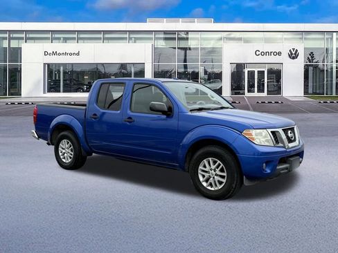 Used 2015 Nissan Frontier SV w/ SV Value Truck Package RWD image 4