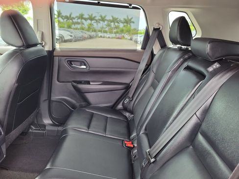 Used 2023 Nissan Rogue SL w/ SL Premium Package AWD/4WD image 11