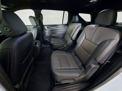 New 2026 Chevrolet Traverse High Country w/ LPO, Floor Liner Package image 23