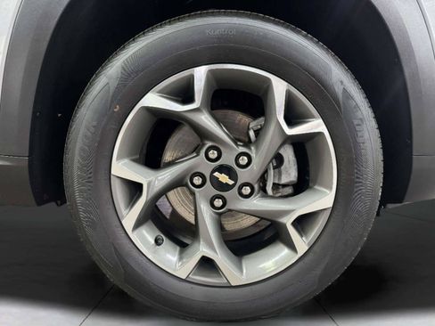 Used 2024 Chevrolet Trax LT w/ Driver Confidence Package FWD image 66