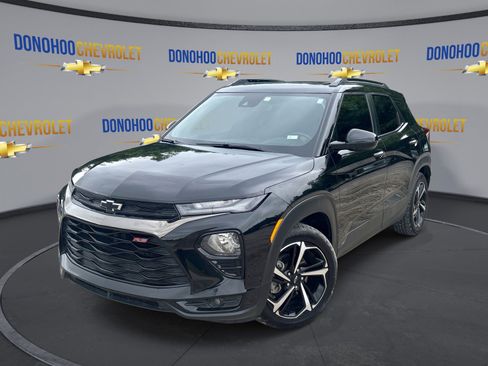 Used 2021 Chevrolet TrailBlazer RS w/ Sun and Liftgate Package FWD image 4
