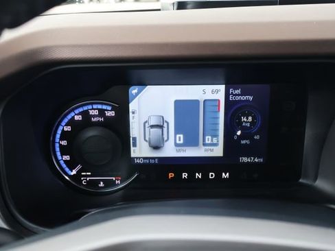 Used 2023 Ford Bronco Outer Banks image 16