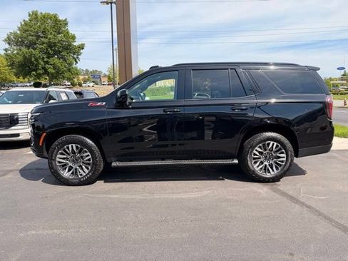 Used 2025 Chevrolet Tahoe Z71 AWD/4WD image 4