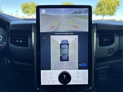 Certified 2022 Ford Expedition King Ranch image 20